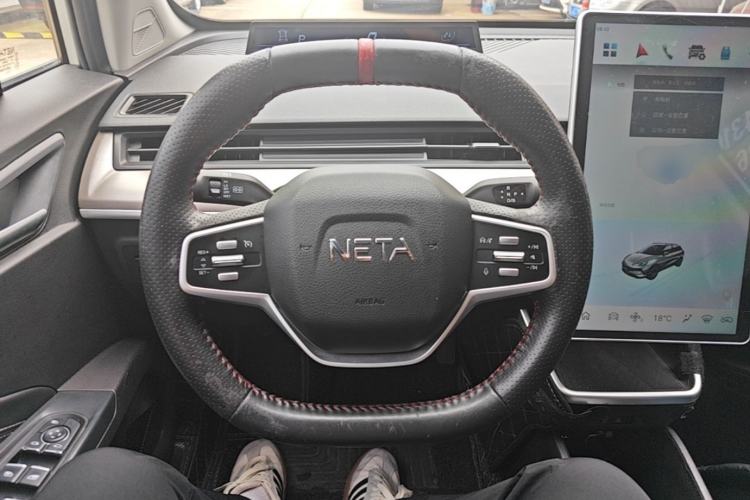Used NETA V 2021 Long-Range Industry Custom Edition Steering Wheel