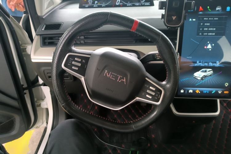 Used NETA V 2021 Long-Range Entertainment Edition Upgrade Model Steering Wheel