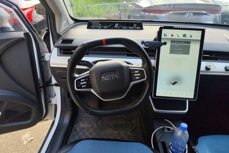 Used NETA V 2021 Long-Range Entertainment Edition Upgrade Model Steering Wheel
