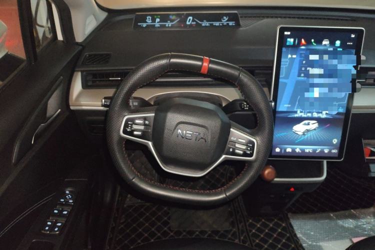 Used NETA V 2021 Long-Range Entertainment Edition Upgrade Model Steering Wheel