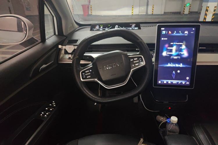 Used NETA V 2021 Long-Range Entertainment Edition Upgrade Model Steering Wheel
