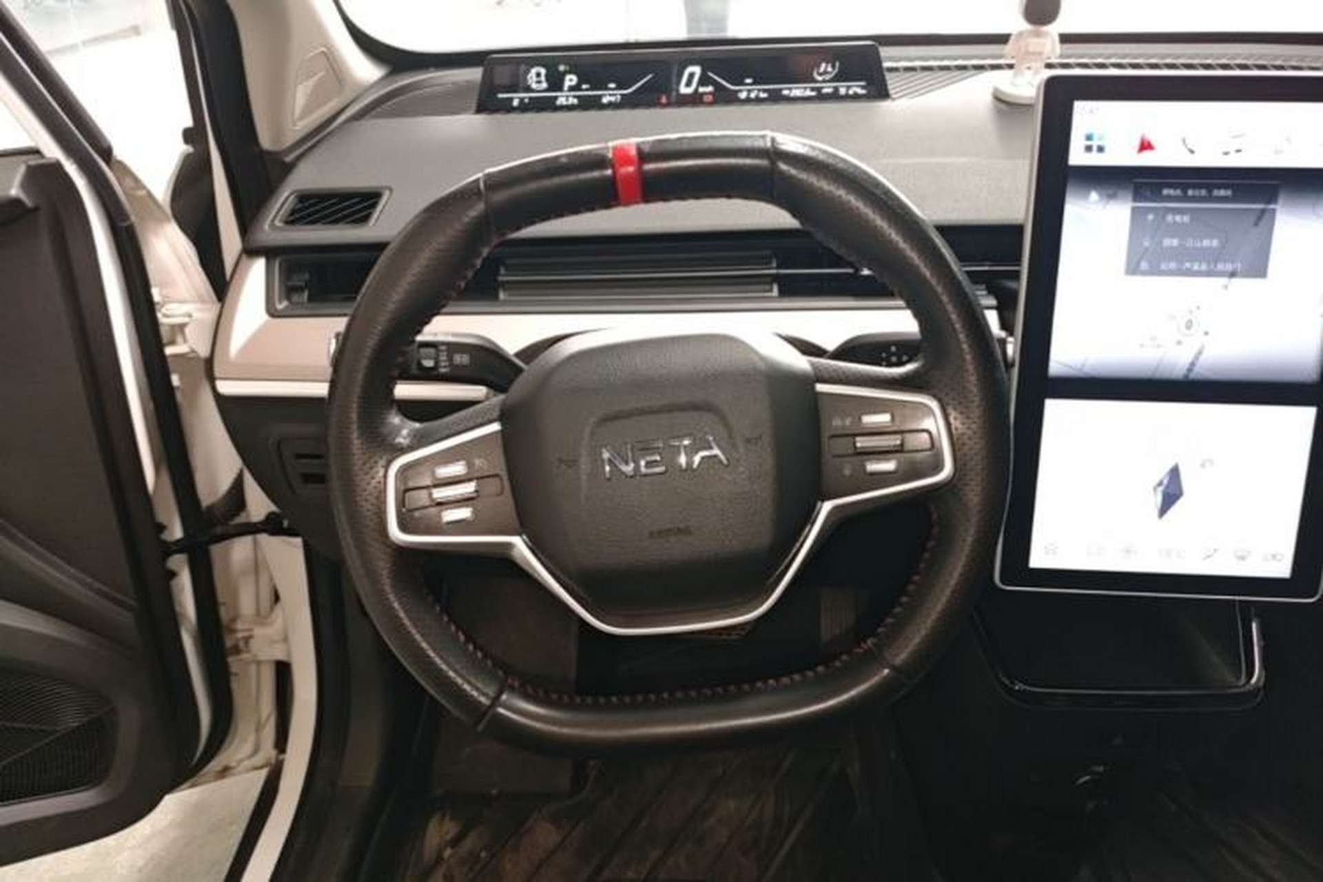 Used NETA V 2021 Long-Range Entertainment Edition Upgrade Model Steering Wheel