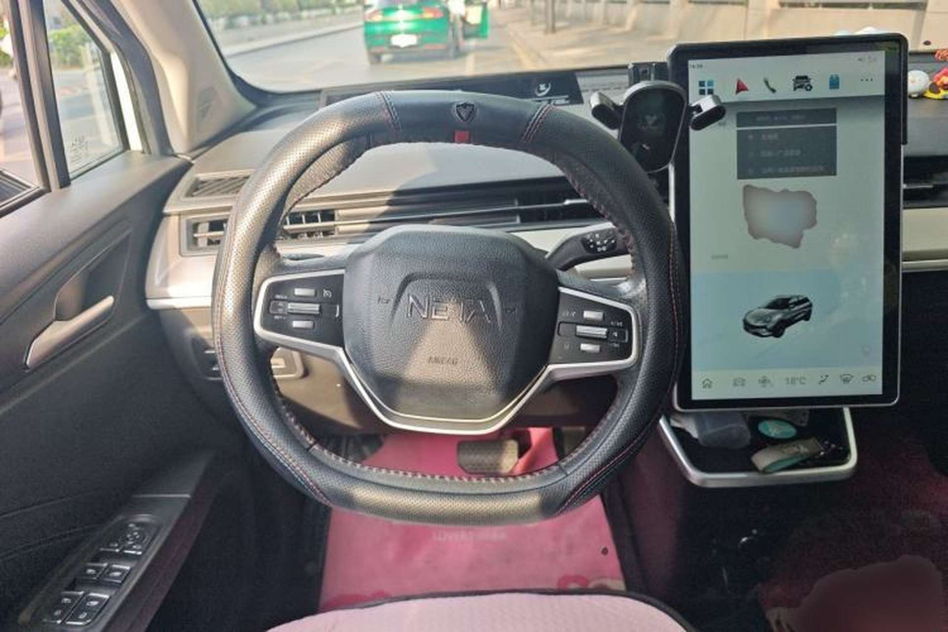 Used NETA V 2021 Long-Range Smart Edition Upgrade Model Steering Wheel