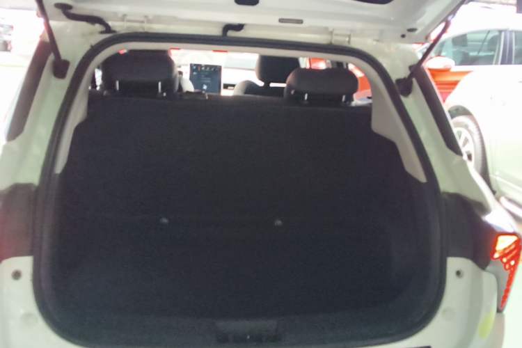 Used NETA V 2021 Long-Range Entertainment Edition Upgrade Model Trunk