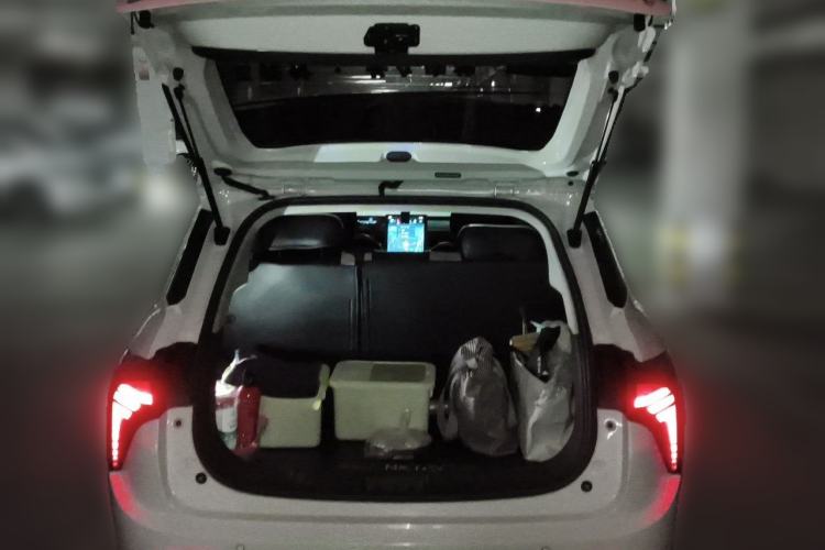 Used NETA V 2021 Long-Range Entertainment Edition Upgrade Model Trunk
