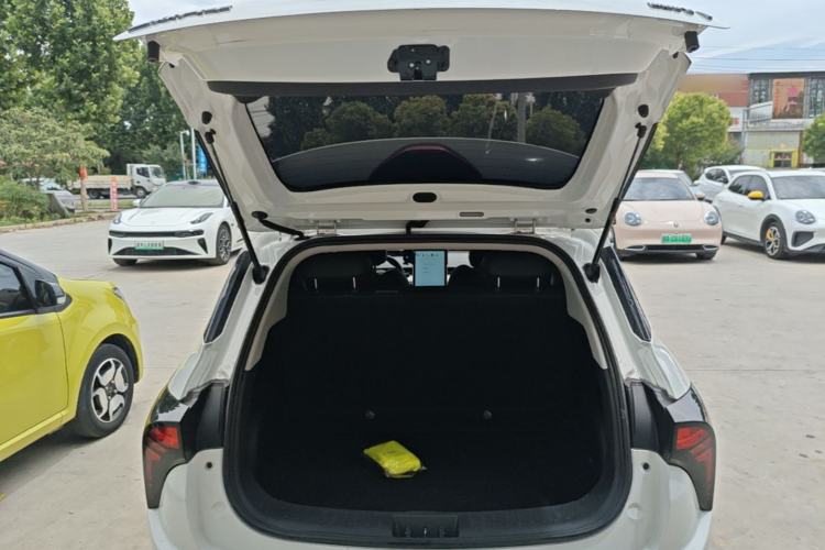 Used NETA V 2021 Long-Range Entertainment Edition Upgrade Model Trunk