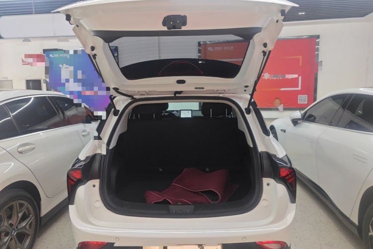 Used NETA V 2021 Standard Range Entertainment Version – Upgraded Model Trunk