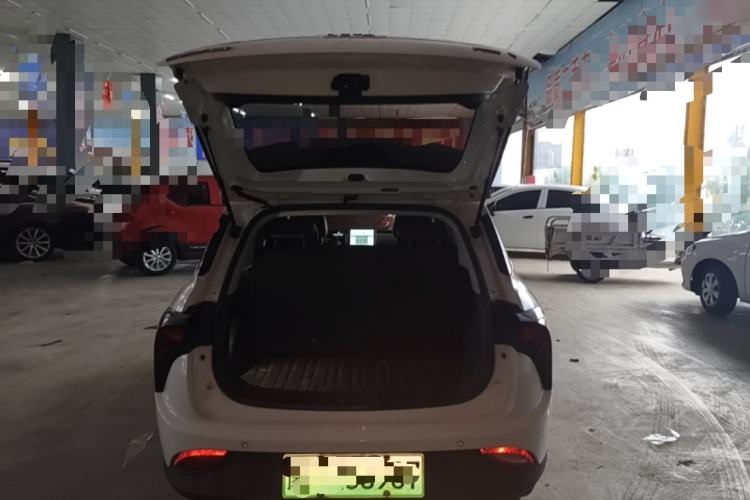 Used NETA V 2021 Long-Range Smart Edition Upgrade Model Trunk