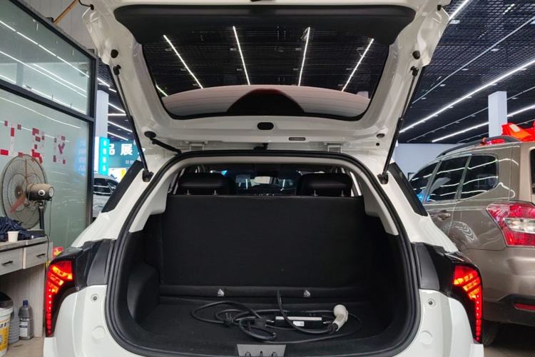 Used NETA V 2021 Standard Range Entertainment Edition Trunk