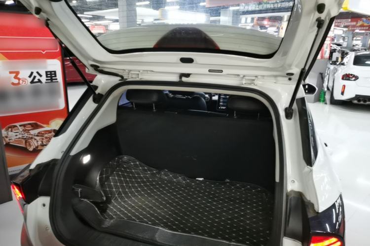Used NETA V 2021 Standard Range Entertainment Version – Upgraded Model Trunk