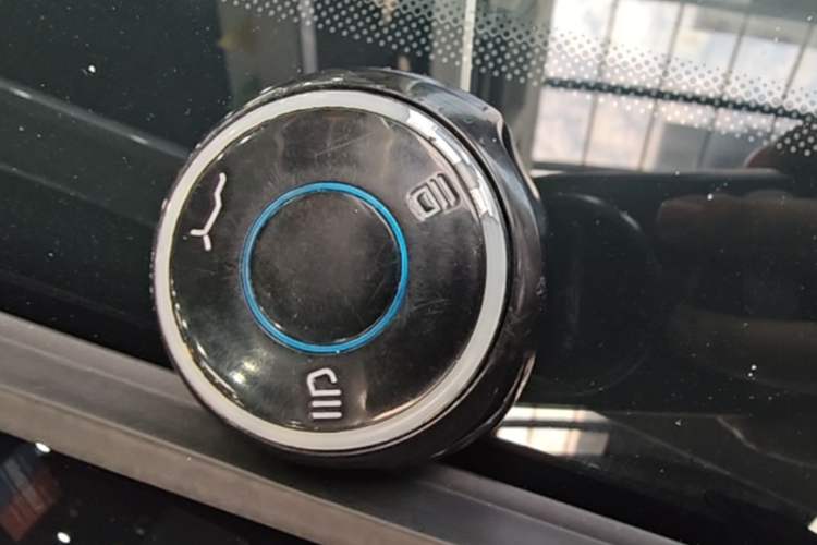 Used NETA V 2021 Standard Range Entertainment Version – Upgraded Model Vehicle Key