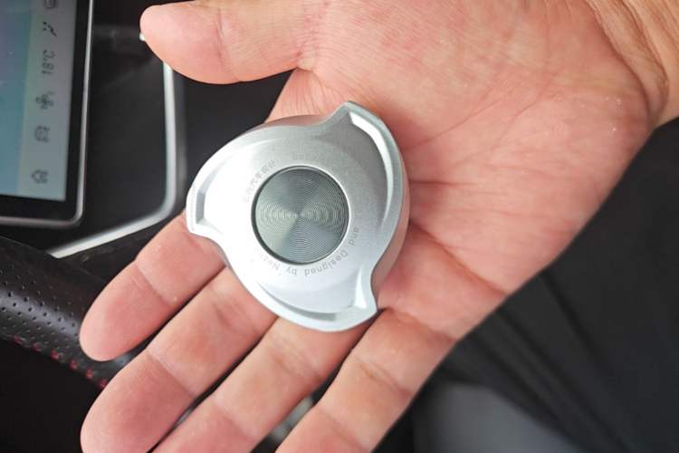 Used NETA V 2021 Long-Range Industry Custom Edition Vehicle Key