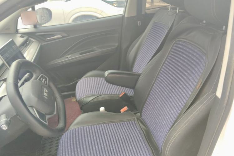 Used NETA V 2021 Standard Range Entertainment Edition Left Front Seat