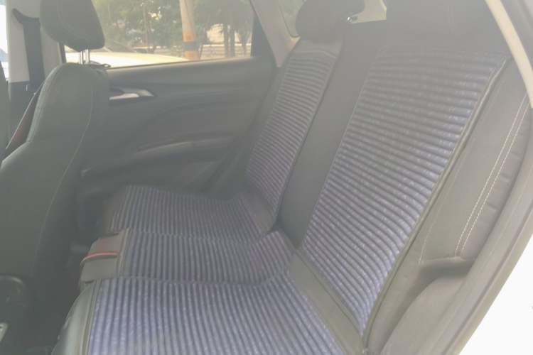 Used NETA V 2021 Standard Range Entertainment Edition Left Rear Seat