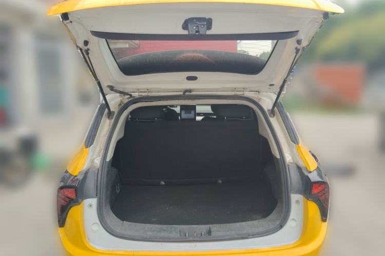 Used NETA V 2021 Standard Range Entertainment Edition Trunk