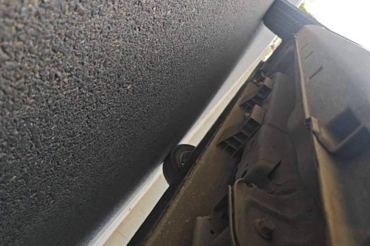 Used NETA V 2022 Chao 300 Lite Lithium Iron Phosphate Chassis Rear Left