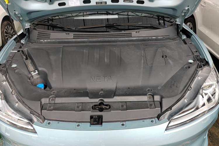 Used NETA V 2022 Chao 400 Engine Bay