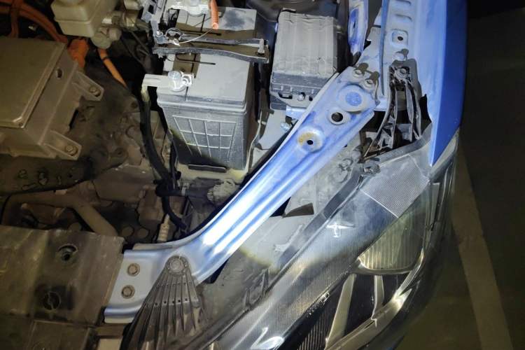 Used NETA V 2022 Chao 400 Lite Engine Bay Left