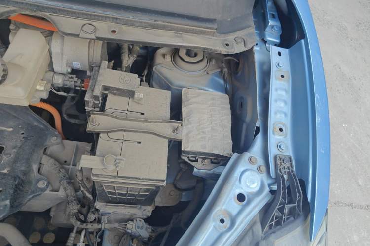 Used NETA V 2022 Standard Range Industry Custom Edition Engine Bay Left