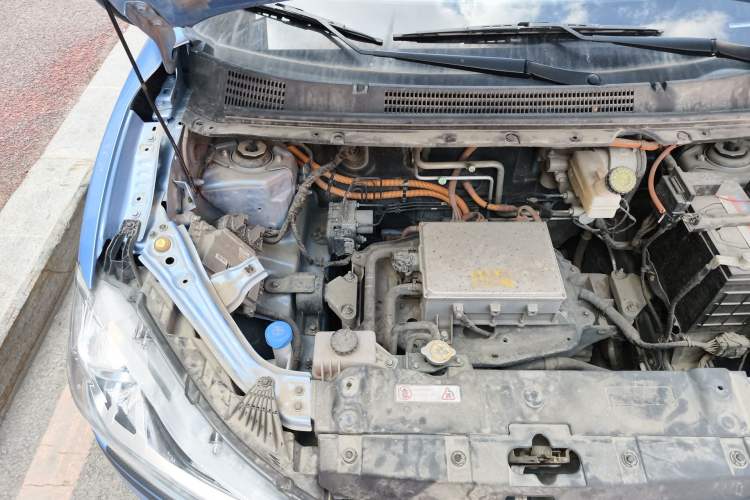 Used NETA V 2022 Chao 400 Lite Engine Bay Right