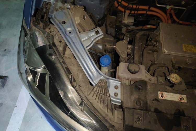 Used NETA V 2022 Chao 400 Lite Engine Bay Right