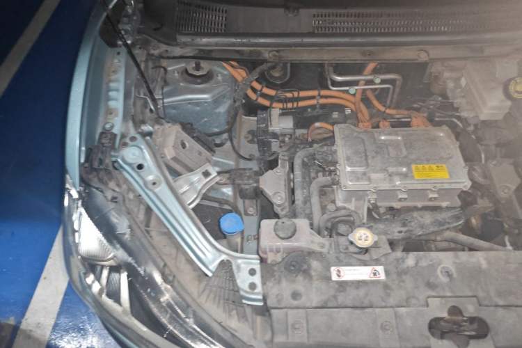 Used NETA V 2022 Chao 400 Lite Engine Bay Right