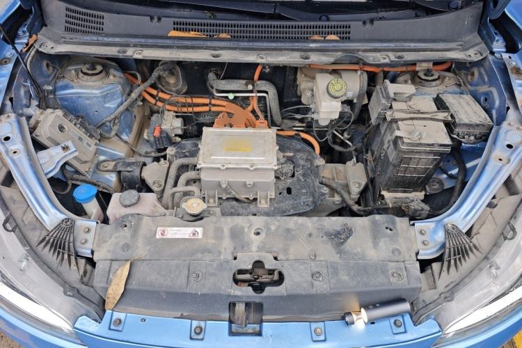 Used NETA V 2022 Chao 300 Lite Lithium Iron Phosphate Engine Bay
