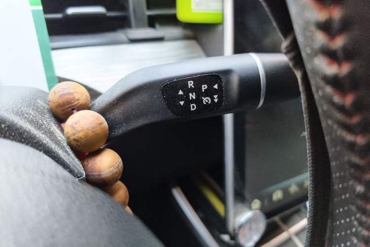 Used NETA V 2022 Chao 400 Lite Gear Lever