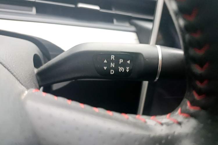 Used NETA V 2022 Chao 400 Lite Gear Lever