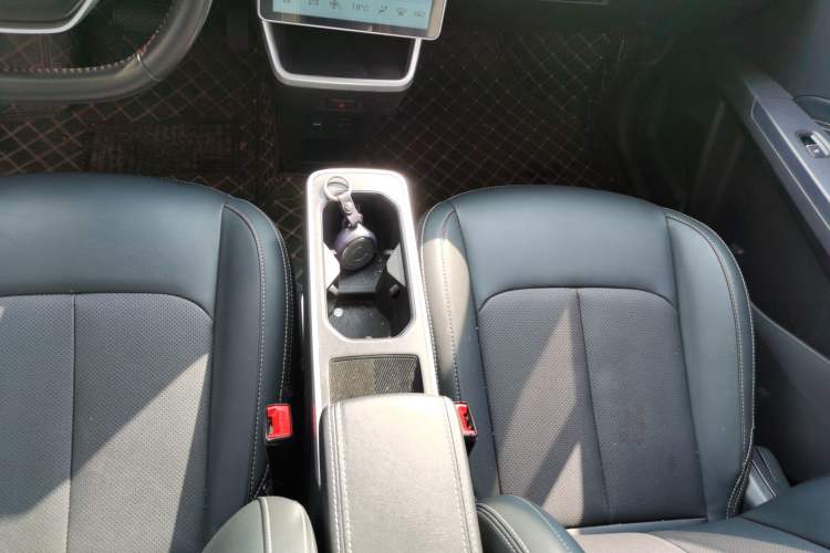 Used NETA V 2022 Chao 400 Lite Gear Lever