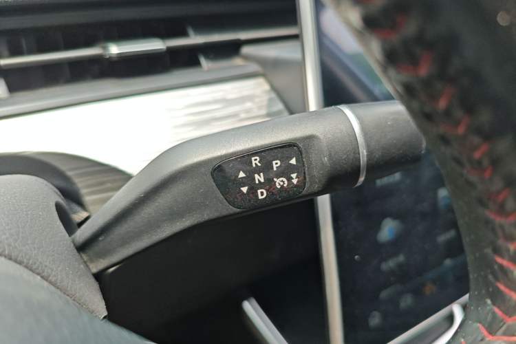Used NETA V 2022 Chao 400 Lite Gear Lever