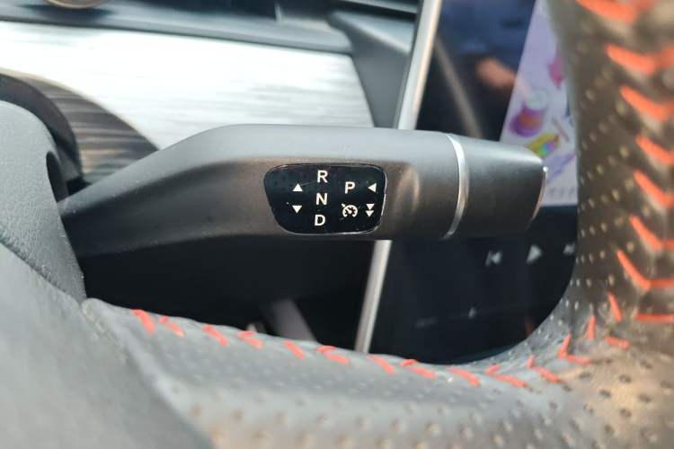 Used NETA V 2022 Chao 400 Lite Gear Lever