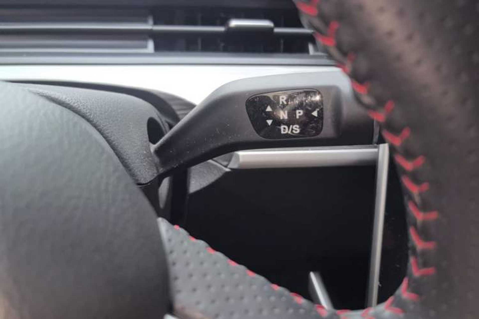 Used NETA V 2022 Chao 300 Lite Ternary Lithium Gear Lever