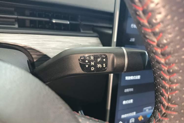 Used NETA V 2022 Chao 400 Lite Gear Lever
