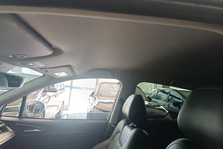 Used NETA V 2022 Chao 400 Lite Headliner