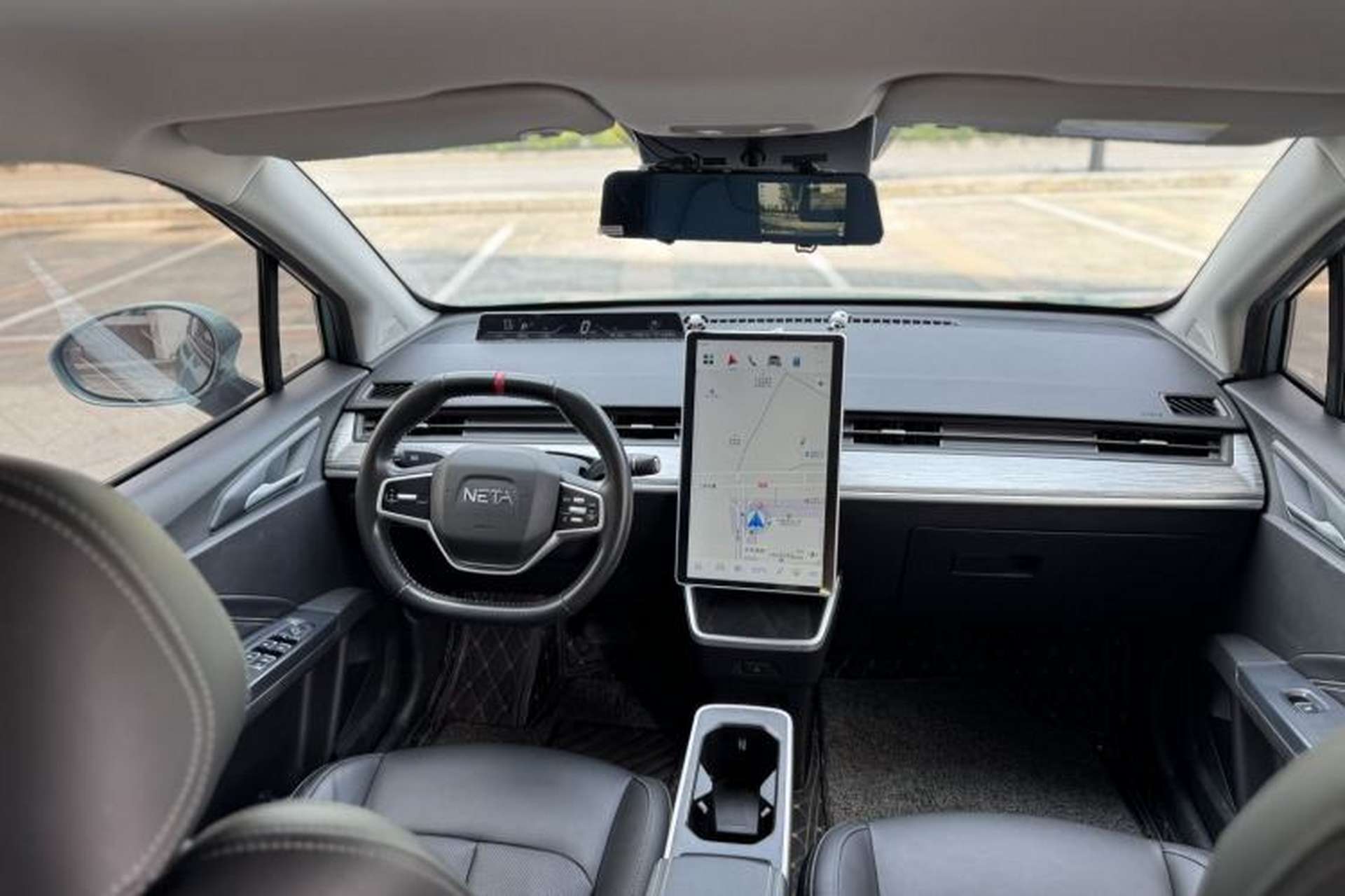 Used NETA V 2022 Chao 400 Lite Interior 1