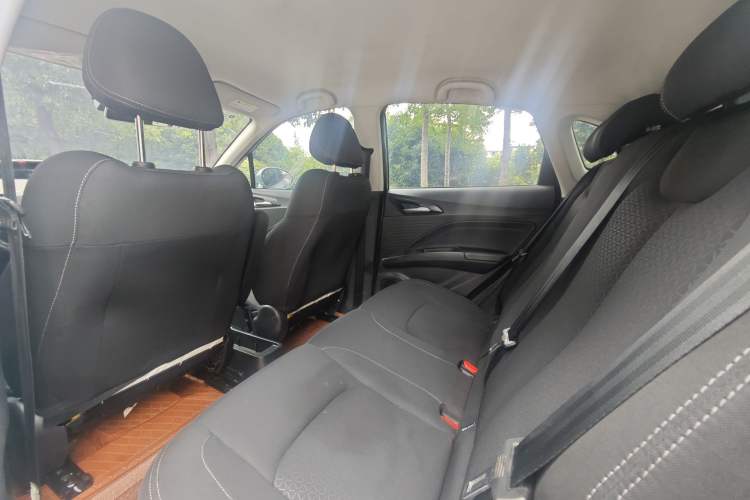 Used NETA V 2022 Standard Range Industry Custom Edition Interior 2