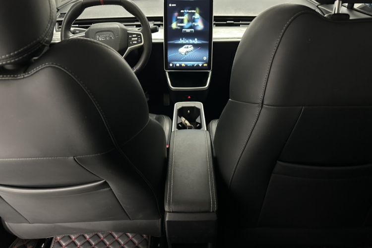 Used NETA V 2022 Chao 400 Lite Interior 2