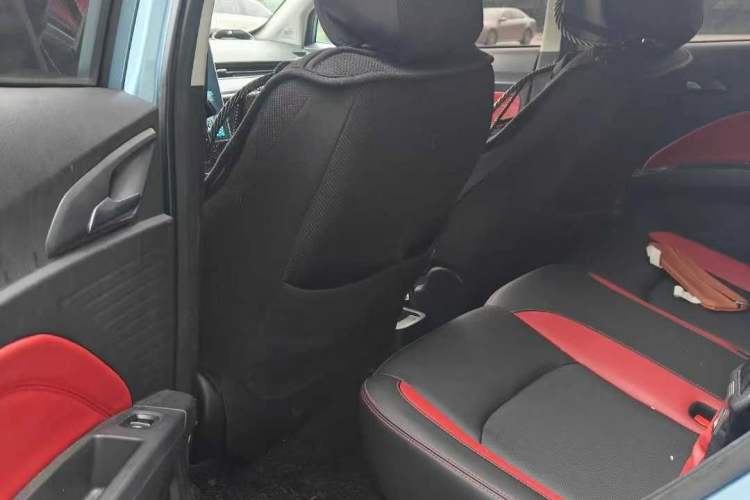 Used NETA V 2022 Chao 400 Lite Interior 3