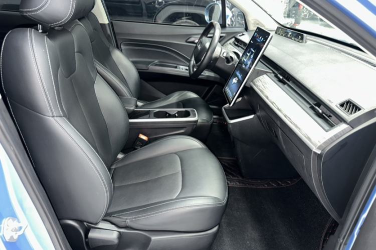 Used NETA V 2022 Chao 400 Lite Interior 3