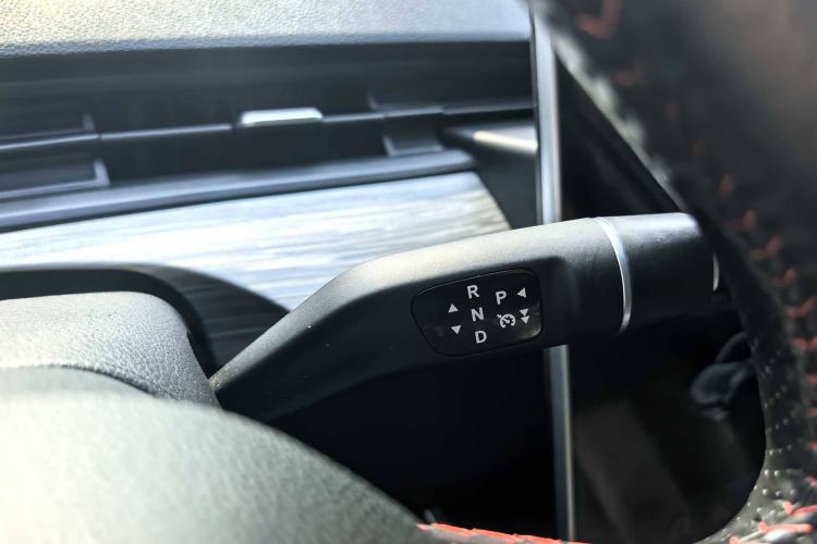 Used NETA V 2022 Chao 400 Lite Interior 3