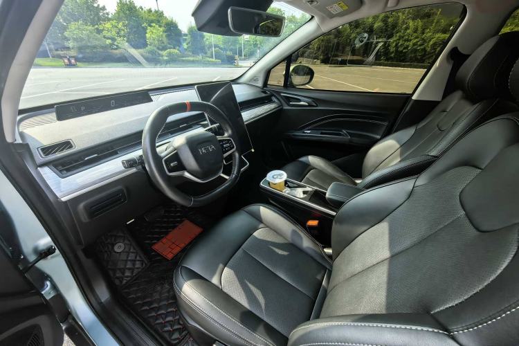 Used NETA V 2022 Chao 400 Lite Interior 4