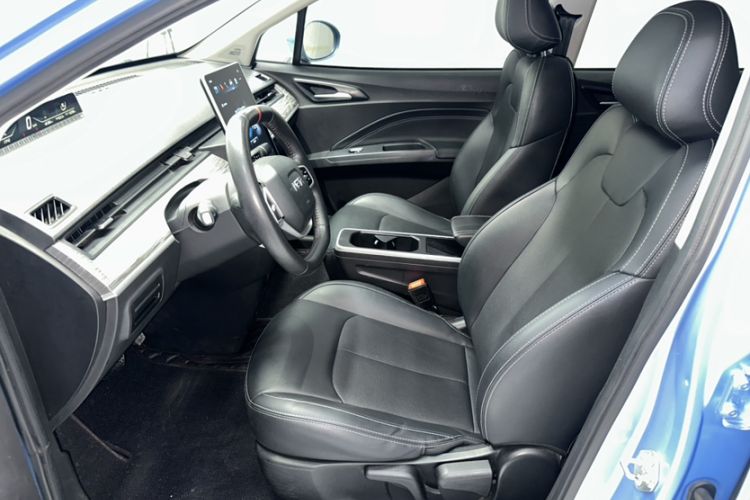 Used NETA V 2022 Chao 400 Lite Interior 5