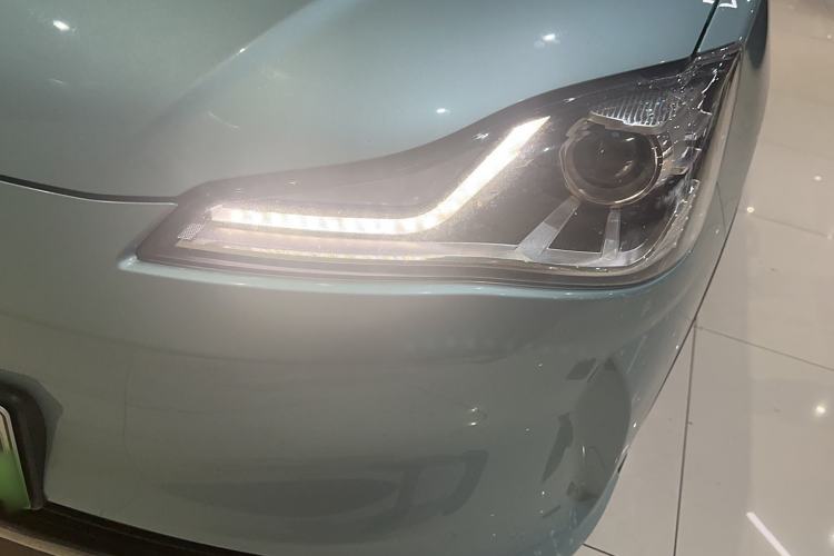Used NETA V 2022 Chao 400 Lite Left Front Headlight