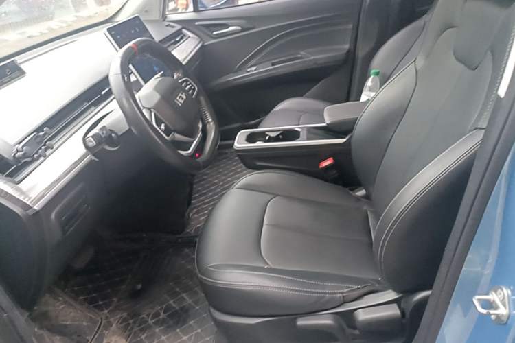 Used NETA V 2022 Chao 400 Lite Left Front Seat
