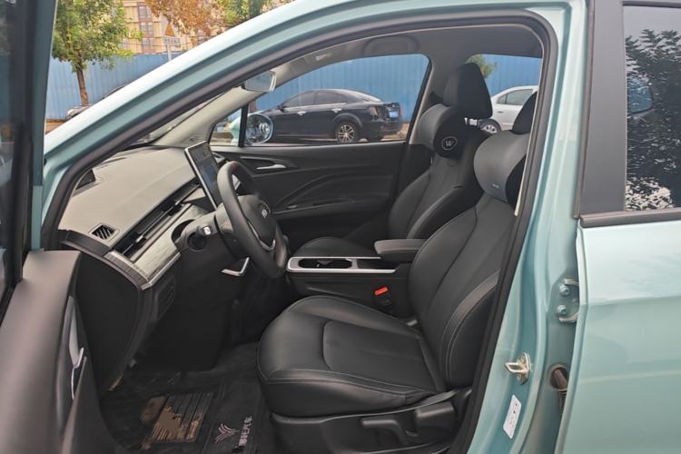 Used NETA V 2022 Chao 300 Lite Ternary Lithium Left Front Seat