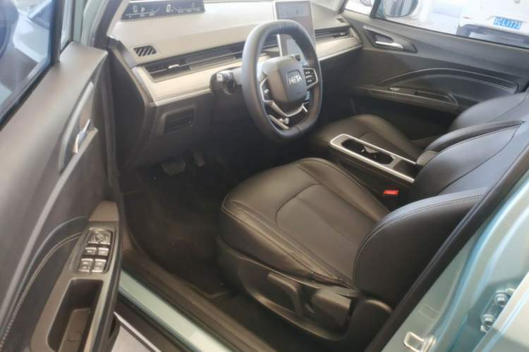 Used NETA V 2022 Chao 400 Lite Left Front Seat