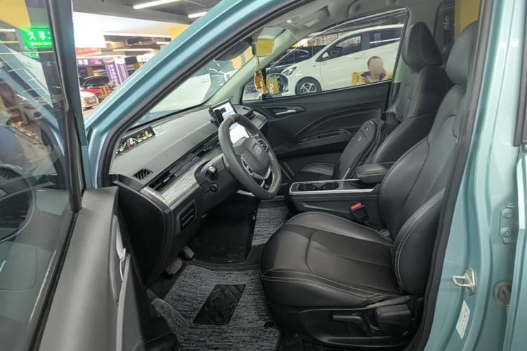 Used NETA V 2022 Chao 400 Lite Left Front Seat