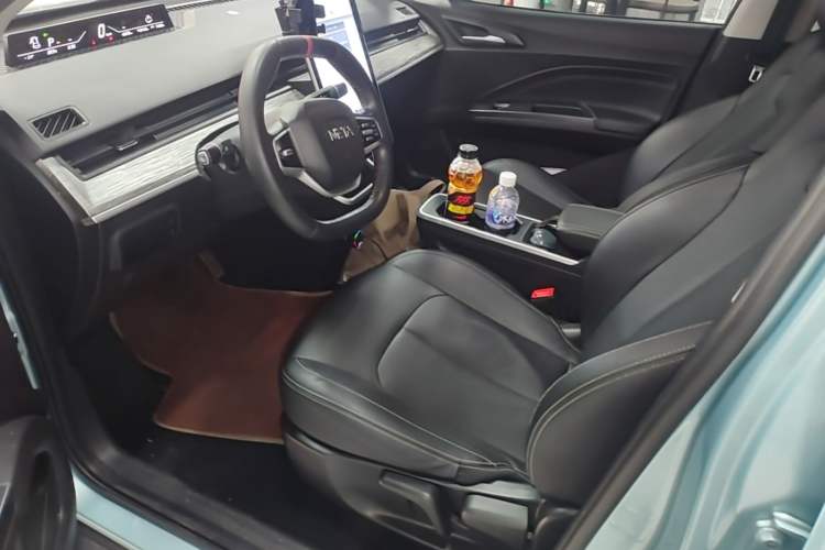 Used NETA V 2022 Chao 400 Lite Left Front Seat