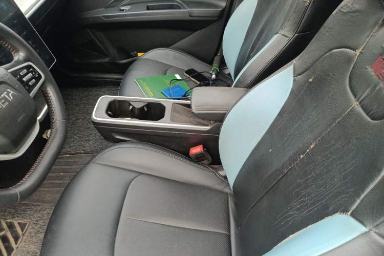 Used NETA V 2022 Chao 400 Lite Left Front Seat